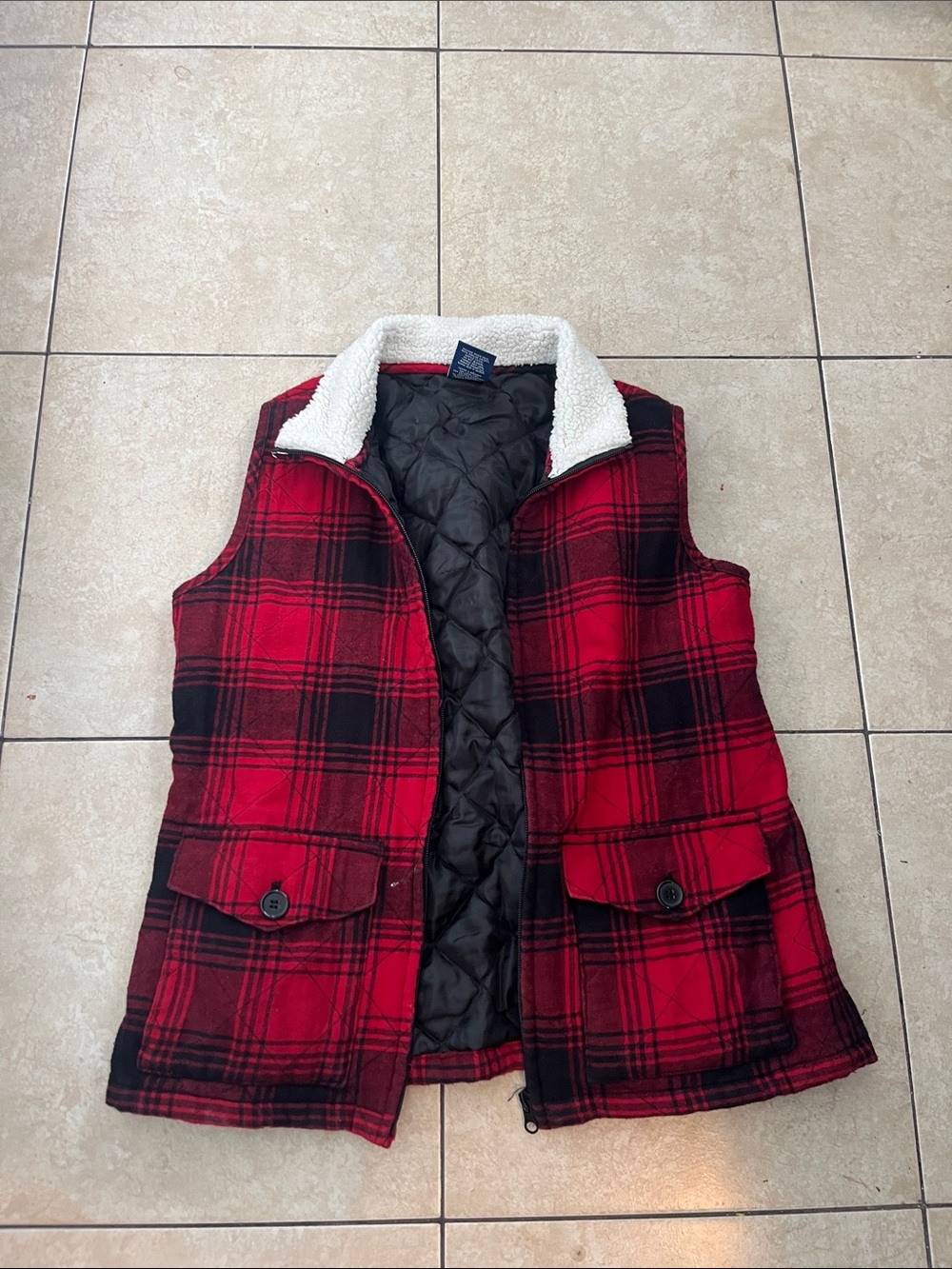 Red & Black Plaid Sherpa-Lined Quilted Vest